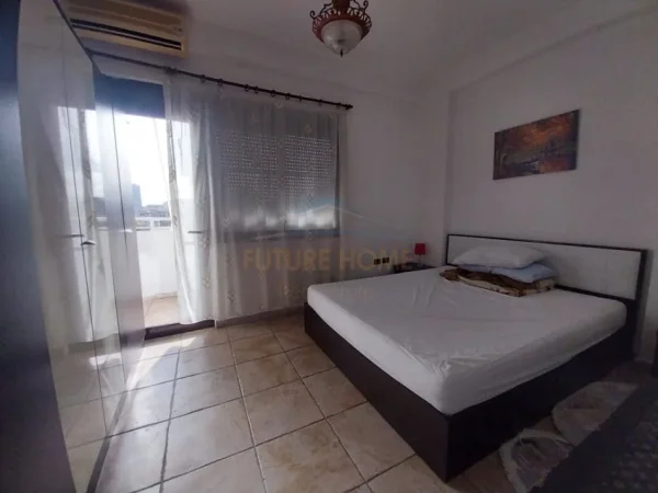 Tirane, jepet me qera apartament 3+1 Kati 6, 110 m² 700 € (Rruga Haxhi Dalliu)