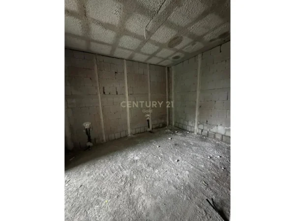 Tirane, shitet apartament 1+1+Ballkon Kati 6, 74 m² 92.500 € 