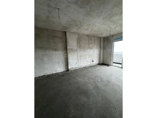 Tirane, shitet apartament 1+1+Ballkon Kati 6, 70 m² 91.000 € 