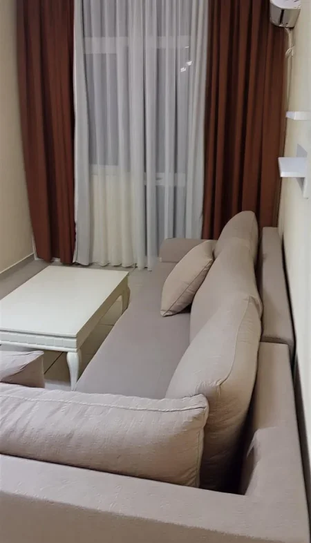 Tirane, jepet me qera apartament 1+1+Ballkon Kati 2, 82 m² 450 € (e diskutueshme) (Astir, Kompleksi Fratari)