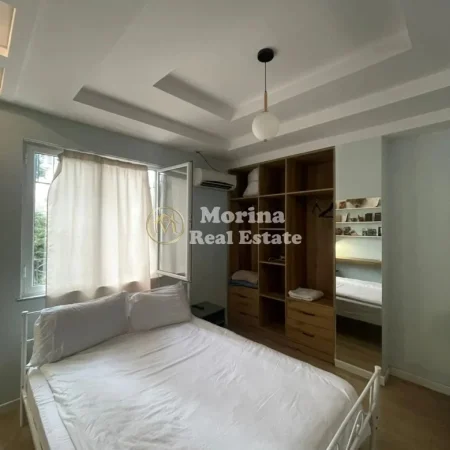 Tirane, jepet me qera garsonier Kati 2, 40 m² 450 € (Shkolla e Bashkuar)