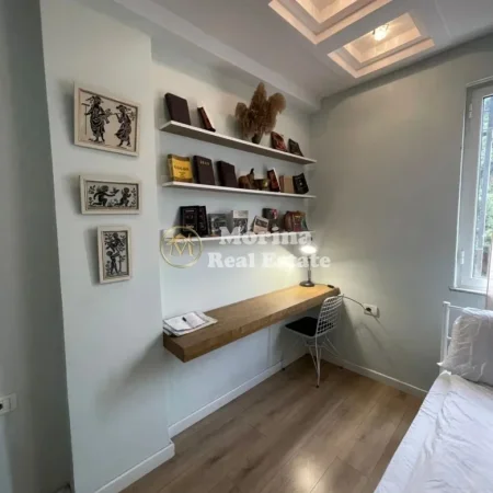 Tirane, jepet me qera garsonier Kati 2, 40 m² 450 € (Shkolla e Bashkuar)