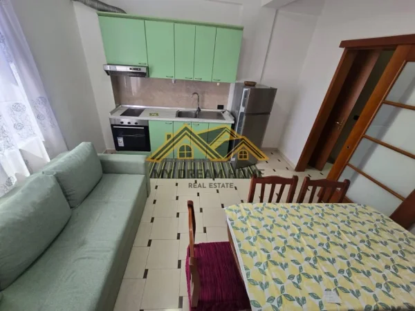 Durres, shitet apartament 1+1 , 70 m² (gjykata e rrethit)