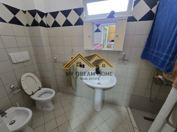 Durres, shitet apartament 1+1 , 70 m² (gjykata e rrethit)