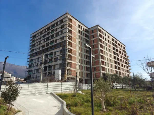 Tirane, shitet apartament 2+1 Kati 7, 108 m² 162.000 € (Porcelan)