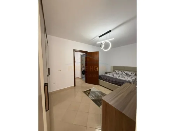 Durres, shitet apartament 1+1+Ballkon Kati 1, 73 m² 