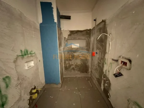 Tirane, shitet apartament 2+1 Kati 5, 105 m² 190.000 € (BULEVARDI I RI ,JORDAN MISJA)