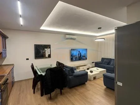 Tirane, jepet me qera apartament 2+1 Kati 6, 68 m² 650 € 