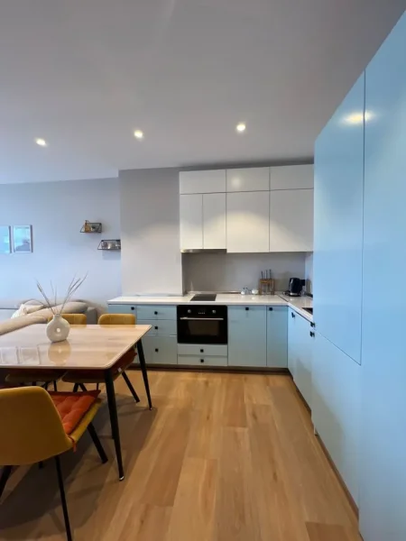 Tirane, shitet apartament 1+1+Ballkon Kati 3, 70 m² 150.000 € (golem)