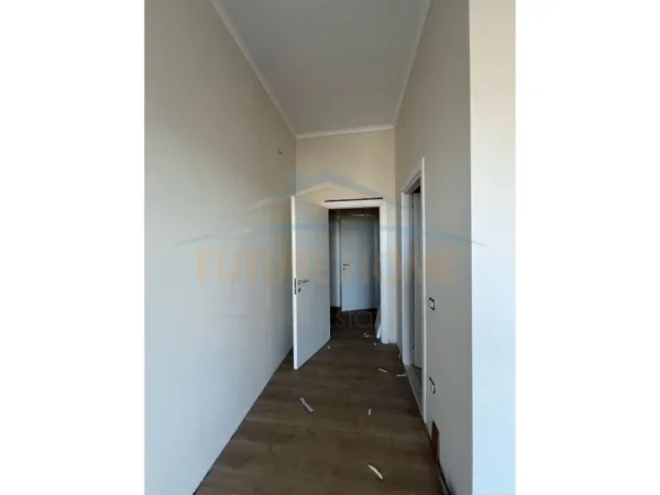 Tirane, shitet apartament 2+1 Kati 1, 109 m² 136.250 € (Rruga e Dajtit,Fresk)