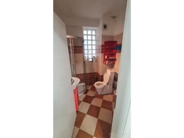 Tirane, shitet apartament 2+1 Kati 6, 93 m² 210.000 € (Sali Butka)