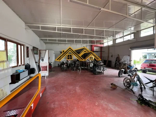 Durres, shitet , 930 m² 195.000 € (ish keneta)