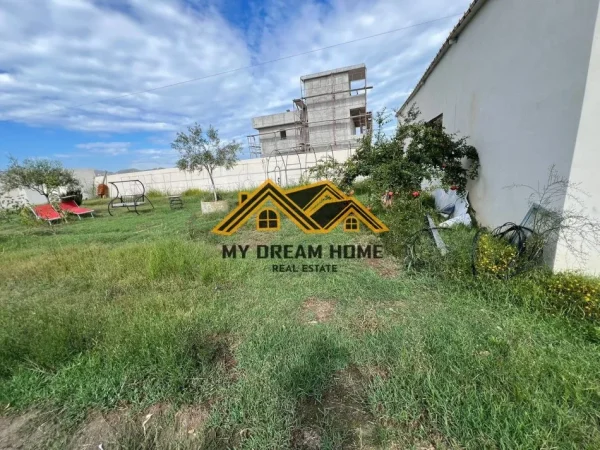 Durres, shitet , 930 m² 195.000 € (ish keneta)