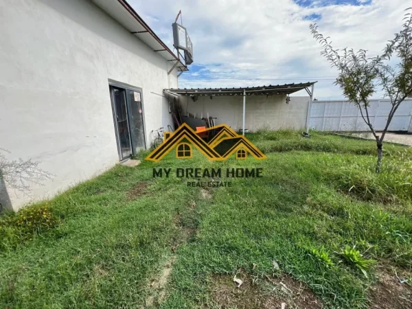 Durres, shitet , 930 m² 195.000 € (ish keneta)