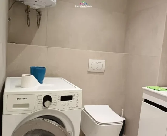 Tirane, jepet me qera apartament 1+1 Kati 4, 70 m² 575 € (Rruga Dritan Hoxha)