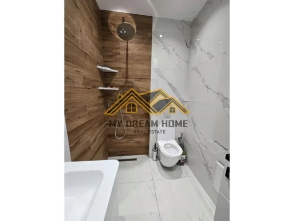 Durres, shitet apartament 1+1 , 49 m² 130.000 € (shkembi kavajes)