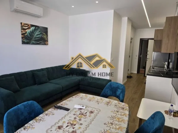 Durres, shitet apartament 1+1 , 49 m² 130.000 € (shkembi kavajes)