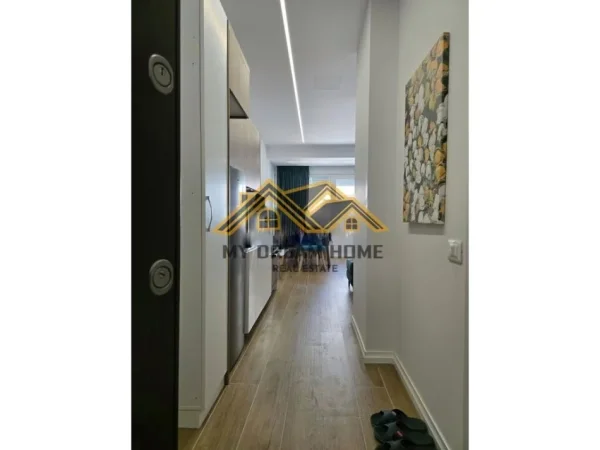 Durres, shitet apartament 1+1 , 49 m² 130.000 € (shkembi kavajes)