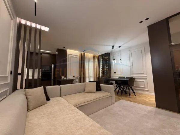 Tirane, shes apartament 2+1 Kati 1, 105 m² 242.000 € (Kopshti Botanik, Tiranë)