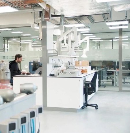 Tirane, jepet me qera ambjent biznesi Kati 0, 195 m² 6.000 € (SHESHI SKENDERBEJ)