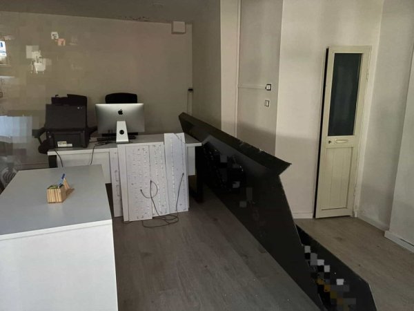 Tirane, jepet me qera dyqan Kati 0, 25 m² 720 € (Rruga Tish Dahia)