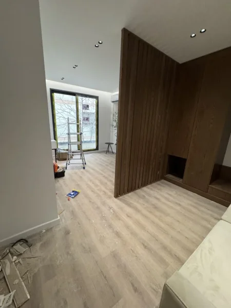 Tirane, jepet me qera hotel Kati 2, 200 m² 3.500 € (Rruga Pjeter Bogdani)