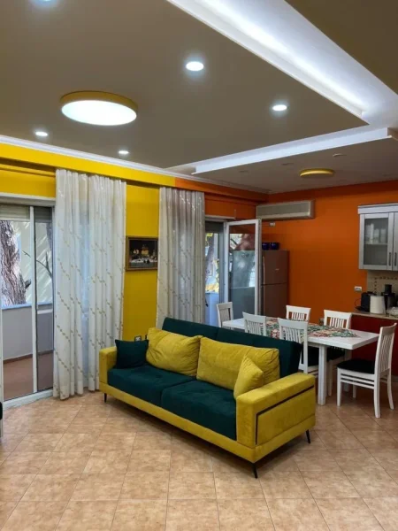 Durres, shitet apartament 2+1 Kati 4, 108 m² 150.000 € (Mali i Robit)