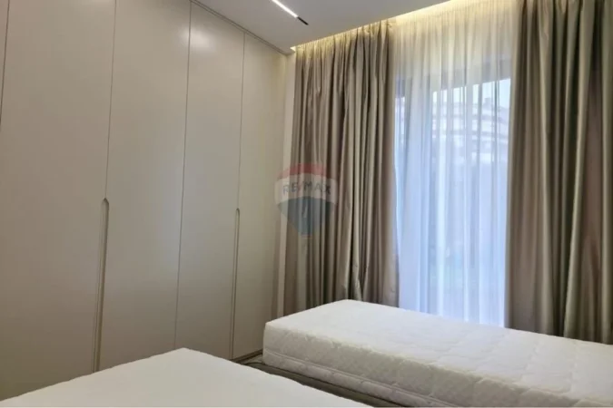 Jepet me qera apartament duplex 2+1 , 130 m² 1.500 € (Kodra e Diellit)