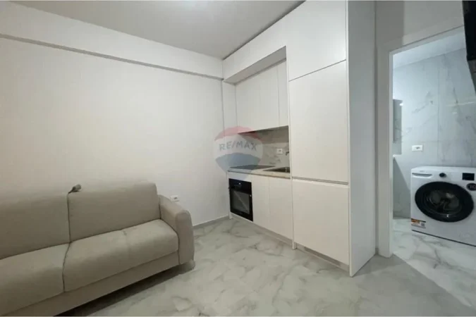 Tirane, jepet me qera garsonier , 35 m² 301 € 