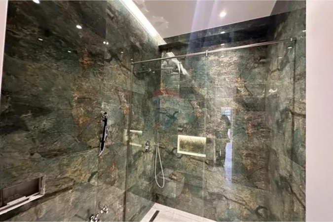 Tirane, shitet apartament , 92 m² 310.000 € 