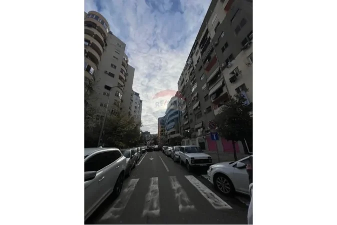 Tirane, shitet apartament , 108 m² 199.000 € 