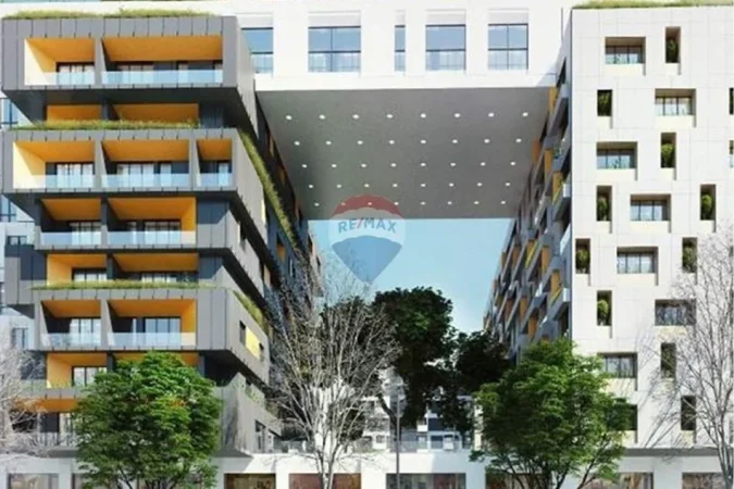 Tirane, shitet , 274 m² (Square 21)
