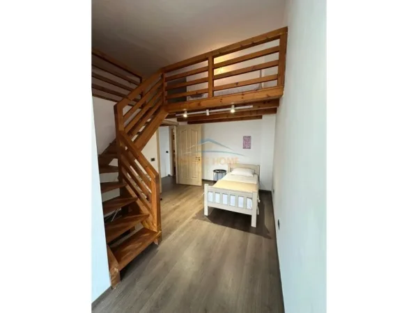 Tirane, shitet apartament duplex Kati 3, 111 m² 260.000 €