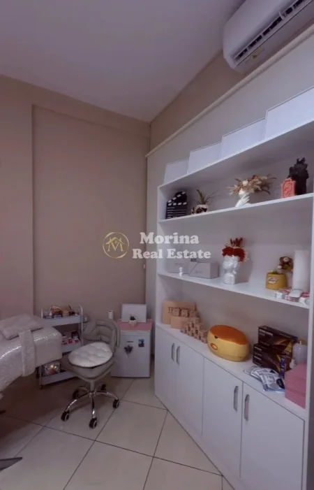 Tirane, shitet ambjent biznesi Kati 2, 40 m² (Astir)