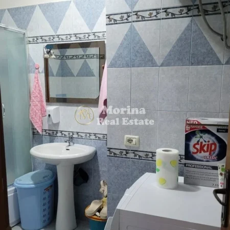 Tirane, shitet apartament 1+1 Kati 3, 66 m² 100.000 € (Concord Center, 5 Maji)