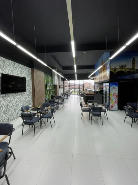 Tirane, jepet me qera dyqan Kati 0, 141 m² 1.100 € (Rruga Dervish Luzha)