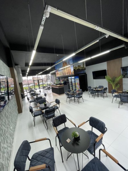 Tirane, jepet me qera dyqan Kati 0, 141 m² 1.100 € (Rruga Dervish Luzha)