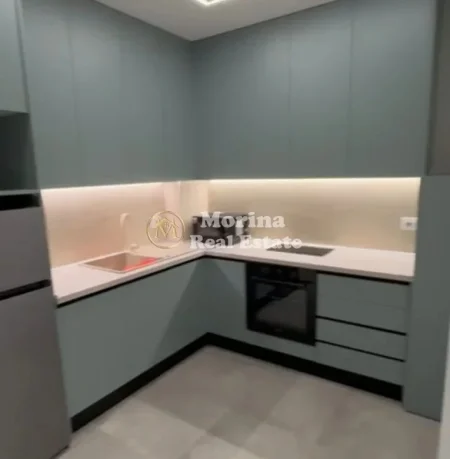 Tirane, jepet me qera apartament 1+1 Kati 7, 40 m² 400 € (5 Maji)