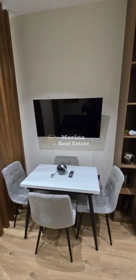 Tirane, jepet me qera garsonier Kati 6, 31 m² 500 € (Ali Demi)