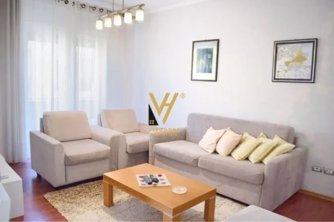 Tirane, shitet apartament 1+1+Ballkon Kati 3, 68 m² 135.000 € (SHKEMBI I KAVAJES)