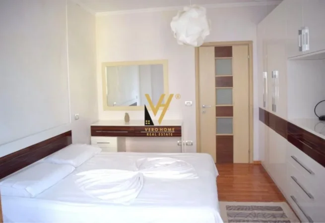 Tirane, shitet apartament 1+1+Ballkon Kati 3, 68 m² 135.000 € (SHKEMBI I KAVAJES)