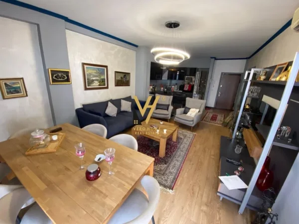 Tirane, shitet apartament 2+1+Ballkon Kati 2, 106 m² 280.000 € (URA E TABAKEVE)