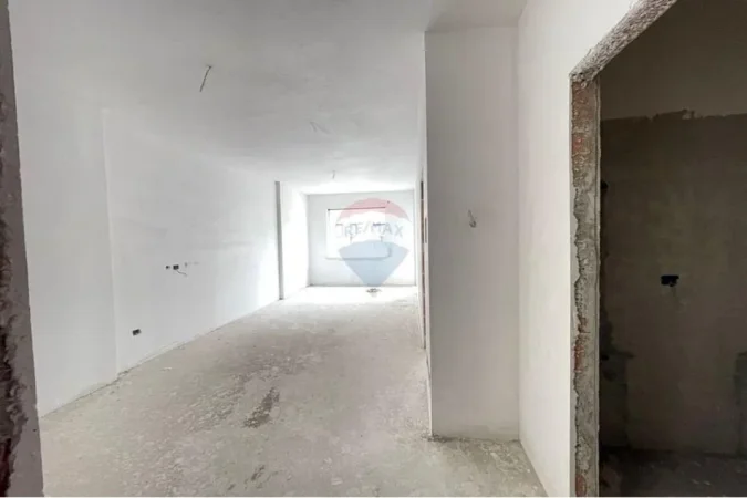 Tirane, shitet apartament 1+1+Ballkon Kati 4, 72 m² (Paskuqan)