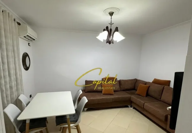 Tirane, jepet me qera apartament 2+1 Kati 2, 70 m² 500 € (XHAMLLIKU)