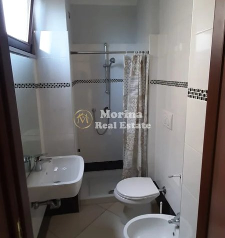 Tirane, jepet me qera garsonier Kati 3, 40 m² 300 € (Kinostudio)