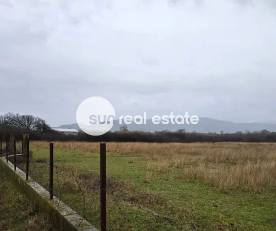 Shkoder, shitet toke , 4.900 m² 100.000 € (SHTOJ I VJETER)