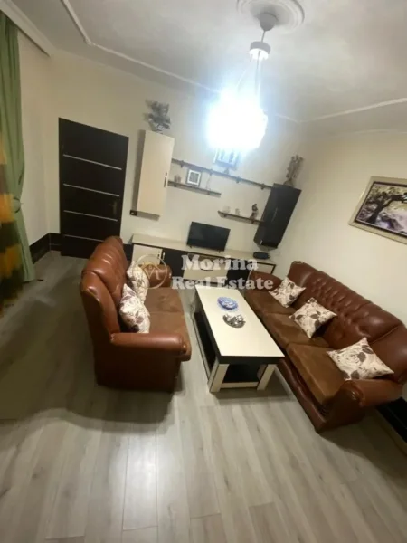 Tirane, jepet me qera apartament 2+1 Kati 1, 90 m² 450 € (Rruga Siri Kodra)
