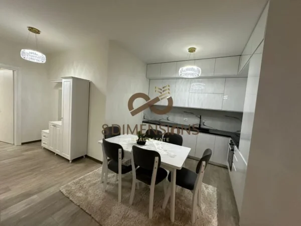 Tirane, jepet me qera apartament 2+1 Kati 2, 110 m² 850 € (liqeni i thate)