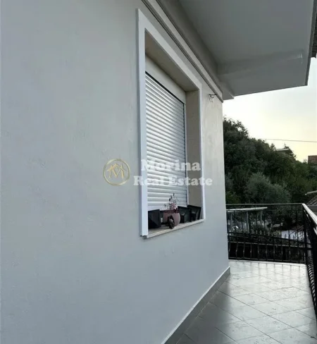 Tirane, jepet me qera Vile 3+1 Kati 2, 500 m² 500 € (Vore)