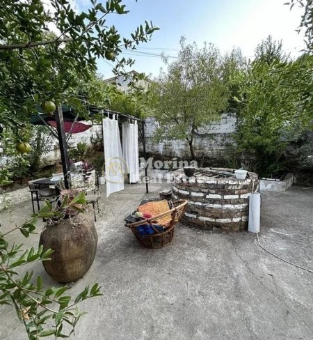 Tirane, jepet me qera Vile 3+1 Kati 2, 500 m² 500 € (Vore)